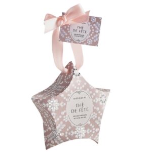Etoile surprise parfumée Fête Nacrée : Musc irisé, Thé de fête, Sapin givré
