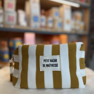Trousse rayée " Petit bazar de maîtresse "