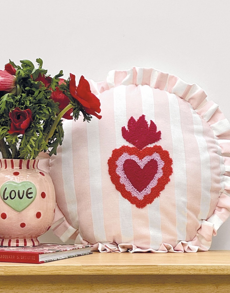 Coussin Ex-voto rose – Image 2